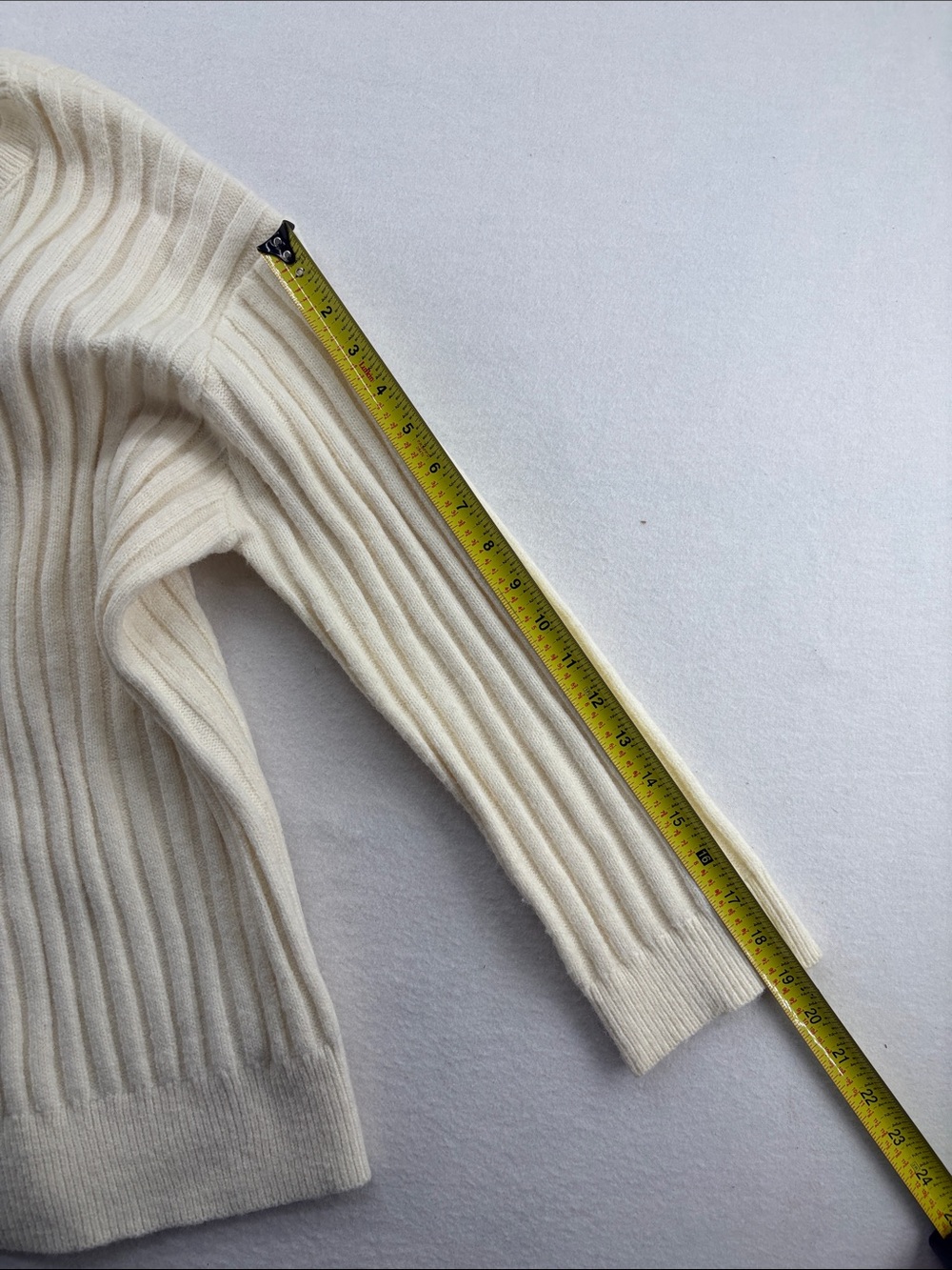 Elegant Cream Ribbed Button-Front Cardigan - Picture 7 of 8